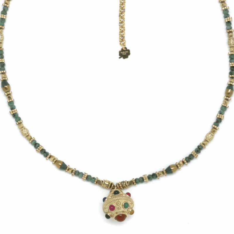 collier pierres naturelles