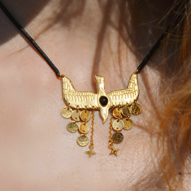 Collier Nipoa